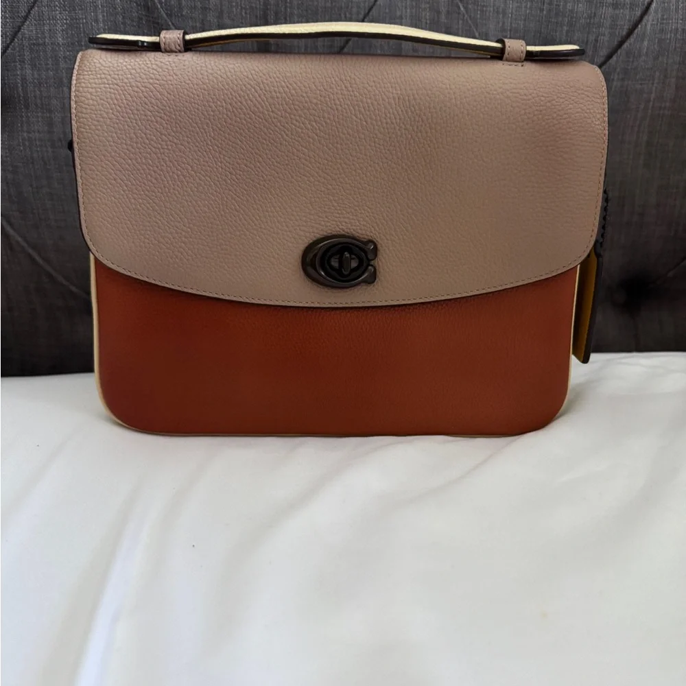 GUC Coach CASSIE Crossbody Bag - Picture 14 of 16